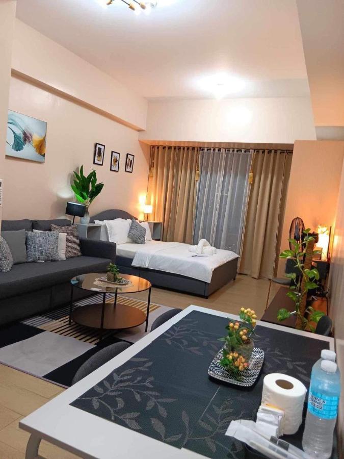 מנילה Studio Condo Building 81 Newport Boulevard מראה חיצוני תמונה