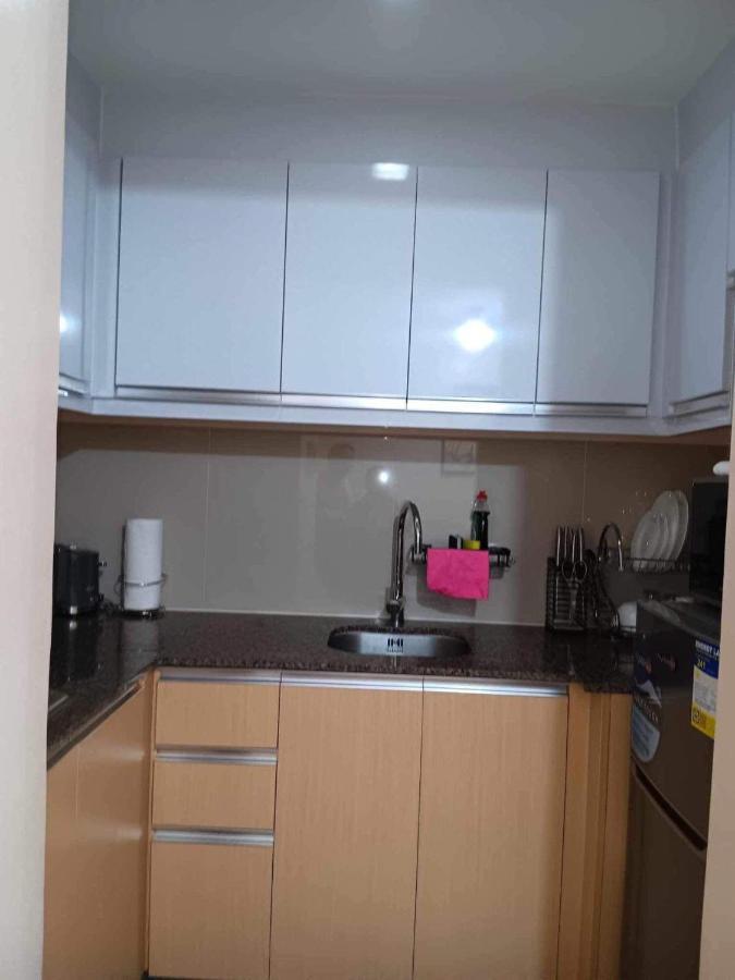 מנילה Studio Condo Building 81 Newport Boulevard מראה חיצוני תמונה